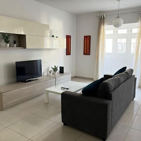 Superb 3Br Apt Close To Seafront Gzira Exterior photo
